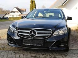 Schwarz Gebraucht 2013 Mercedes E250 Kombi | 8.990 € (Superpreis)