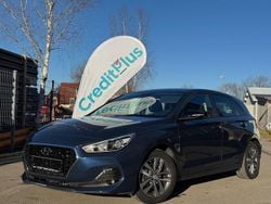 Blau Gebraucht 2018 Hyundai i30 Passion Limousine | 10.990 € (Superpreis)
