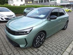 Grün Gebraucht 2025 Opel Corsa Limousine | 21.990 € (Fairer Preis)