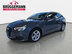 Grau Gebraucht 2020 Audi A3 Limousine | 17.490 € (Superpreis)