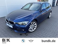 Blau Gebraucht 2018 BMW 320 Performance Kombi | 21.350 € (Teuer)