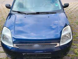 Blau Gebraucht 2003 Ford Fiesta Kleinwagen | 1.300 €