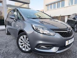 Grau Gebraucht 2017 Opel Zafira Active Van / Kleinbus | 12.900 € (Fairer Preis)