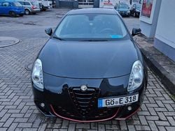 Schwarz Gebraucht 2012 Alfa Romeo Giulietta Turismo Limousine | 6.900 € (Fairer Preis)