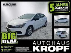 Schneeweiss/summitwhite/arctic Gebraucht 2021 Opel Astra Edition Limousine | 15.880 € (Superpreis)