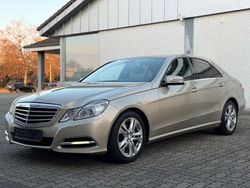 Gold Gebraucht 2012 Mercedes E220 Limousine | 10.790 € (Guter Preis)