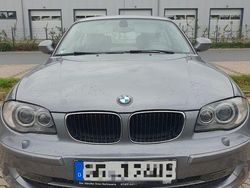 Silber Gebraucht 2009 BMW 118 Kleinwagen | 5.500 € (Etwas zu teuer)