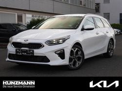 Deluxeweiß metallic Gebraucht 2020 Kia Ceed Spirit Kleinwagen | 18.480 € (Fairer Preis)