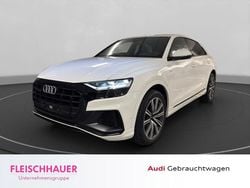 Weiss Gebraucht 2021 Audi Q8 S-Line SUV | 52.980 € (Superpreis)