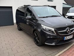Grau Gebraucht 2021 Mercedes V300 Avantgarde Van / Kleinbus | 52.000 € (Guter Preis)