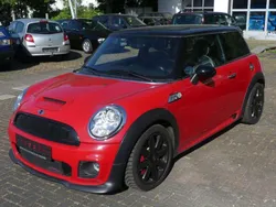 Rot/schwarz Gebraucht 2010 Mini John Cooper Works Kleinwagen | 9.400 € (Guter Preis)