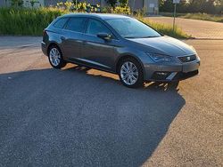 Grau Gebraucht 2018 Seat Leon ST XCELLENCE Kombi | 13.900 € (Fairer Preis)