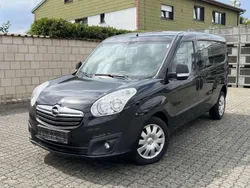 Mitternachtsschwarz mi2 Gebraucht 2015 Opel Combo Van / Kleinbus | 10.800 € (Teuer)