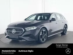Lack graphitgrau (metallic) Gebraucht 2024 Mercedes E300 Avantgarde Kombi | 51.769 € (Superpreis)
