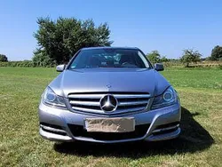 Grau Gebraucht 2011 Mercedes C200 Avantgarde Limousine | 8.900 € (Guter Preis)