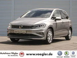 Silber Gebraucht 2020 VW Golf Sportsvan Highline Van / Kleinbus | 32.494 €