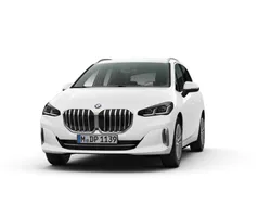 Gebraucht 2025 BMW 218 Active Tourer Luxury Line Van / Kleinbus | 29.690 €