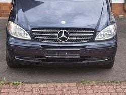 Blau Gebraucht 2007 Mercedes Viano Van / Kleinbus | 7.000 €
