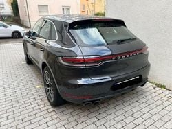 Grau Gebraucht 2020 Porsche Macan S SUV | 45.700 € (Guter Preis)