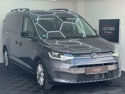 Indiumgrau metallic Gebraucht 2021 VW Caddy Maxi Life Van / Kleinbus | 28.900 € (Fairer Preis)