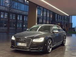 Schwarz Gebraucht 2016 Audi S8 Limousine | 29.500 €