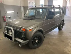 Grau Gebraucht 2017 Lada Taiga SUV | 12.999 €