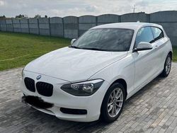 Weiß Gebraucht 2014 BMW 114 Kleinwagen | 5.750 € (Fairer Preis)