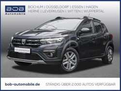 Grau Gebraucht 2022 Dacia Sandero Stepway SUV | 15.444 €