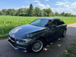 Grau Gebraucht 2013 BMW 318 Luxury Line Limousine | 12.499 € (Etwas zu teuer)