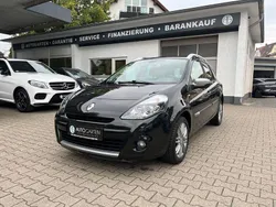 Schwarz Gebraucht 2011 Renault Clio II Night&Day Limousine | 7.850 € (Teuer)