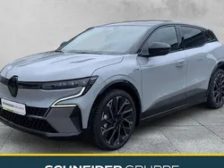 Grau Neu 2025 Renault Mégane Komfort Limousine | 49.680 €