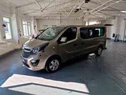 Beige Gebraucht 2017 Opel Vivaro Van | 13.990 €