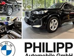 Schwarz uni Neu 2025 BMW iX1 xLine SUV | 43.990 € (Superpreis)