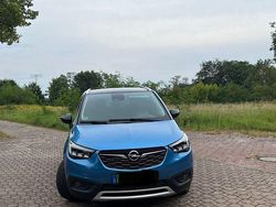 Blau Gebraucht 2018 Opel Crossland Ultimate SUV | 13.500 € (Fairer Preis)