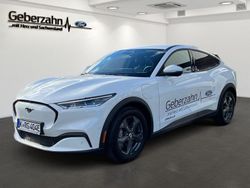 Starweiß metallic Gebraucht 2023 Ford Mustang Mach-E Extended Range SUV | 37.890 € (Fairer Preis)