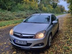 Gebraucht 2006 Opel Astra Cabriolet Cosmo Cabrio | 650 € (Superpreis)