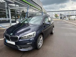 Blau Gebraucht 2019 BMW 220 Active Tourer Advantage Van / Kleinbus | 17.990 € (Etwas zu teuer)