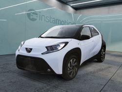 Weiß Neu 2024 Toyota Aygo X-Black Kleinwagen | 17.589 €