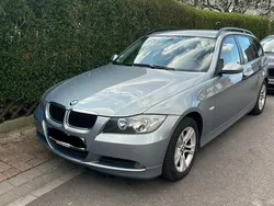 Grau Gebraucht 2006 BMW 320 Kombi | 2.800 € (Fairer Preis)