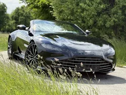 Schwarz Gebraucht 2022 Aston Martin V8 Vantage Coupé | 137.900 € (Fairer Preis)