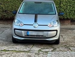 Silber Gebraucht 2015 VW up! Kleinwagen | 10.000 € (Fairer Preis)