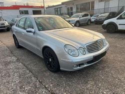 Silber Gebraucht 2006 Mercedes E200 Limousine | 3.600 € (Superpreis)