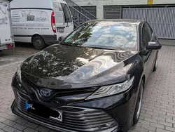 Schwarz Gebraucht 2020 Toyota Camry Executive Limousine | 25.490 €