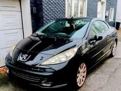 Schwarz Gebraucht 2009 Peugeot 207 CC Filou Cabrio | 2.200 € (Fairer Preis)