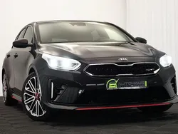 Grau Gebraucht 2021 Kia ProCeed GT GT-Line Kleinwagen | 25.697 € (Guter Preis)