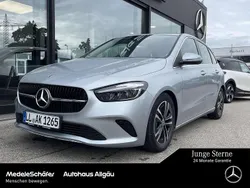 Hightechsilber Gebraucht 2024 Mercedes B200 Progressive Van / Kleinbus | 33.940 € (Teuer)