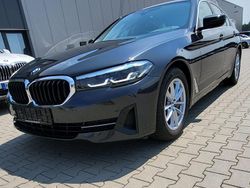 Grau Gebraucht 2021 BMW 530 Sport Line Limousine | 36.400 € (Superpreis)