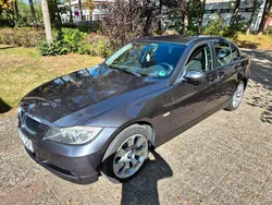 Silber Gebraucht 2005 BMW 318 Limousine | 3.990 € (Fairer Preis)