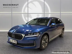 Blau Gebraucht 2024 Skoda Superb Selection Kombi | 45.800 €