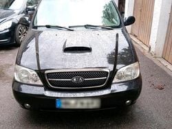 Schwarz Gebraucht 2006 Kia Carnival Van / Kleinbus | 500 € (Superpreis)